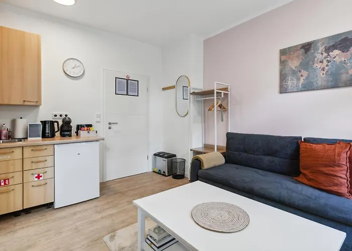 Vorstadtoase Fuer 3 - Queensize-bett, Schlafcouch, Parkplatz & Netflix - Naehe Ber شقة Eichwalde