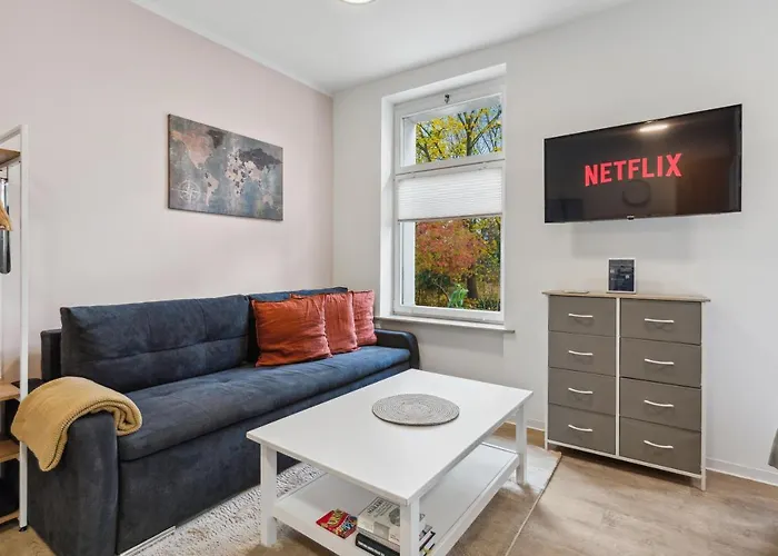 شقة Vorstadtoase Fuer 3 - Queensize-bett, Schlafcouch, Parkplatz & Netflix - Naehe Ber Eichwalde